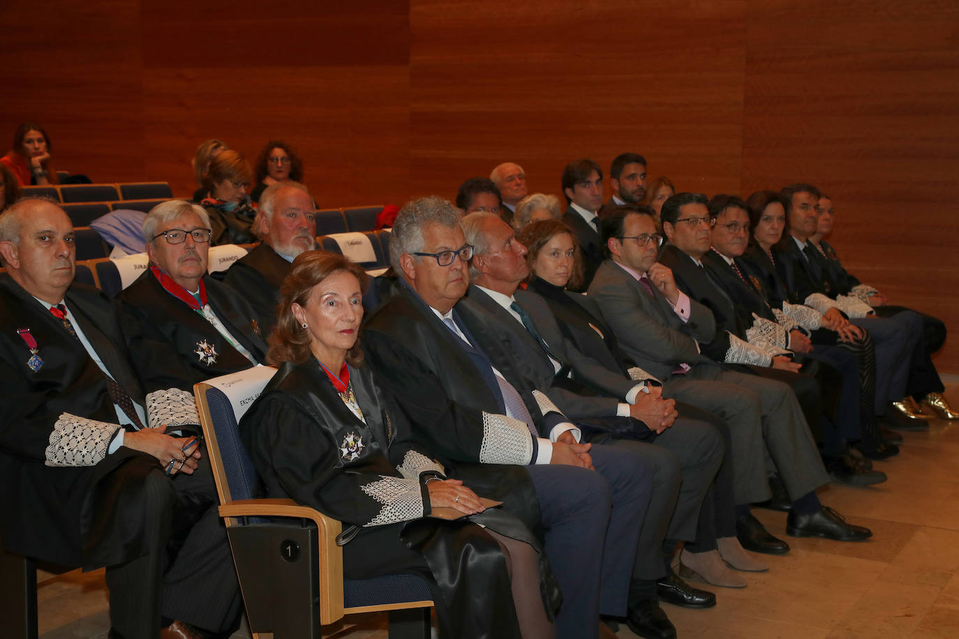 El salón de actos de Unicaja acogió la celebración de los letrados después del parón por la pandemia