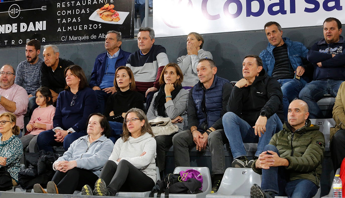 Zunder Palencia Baloncesto 77 - 63 TAU Castelló