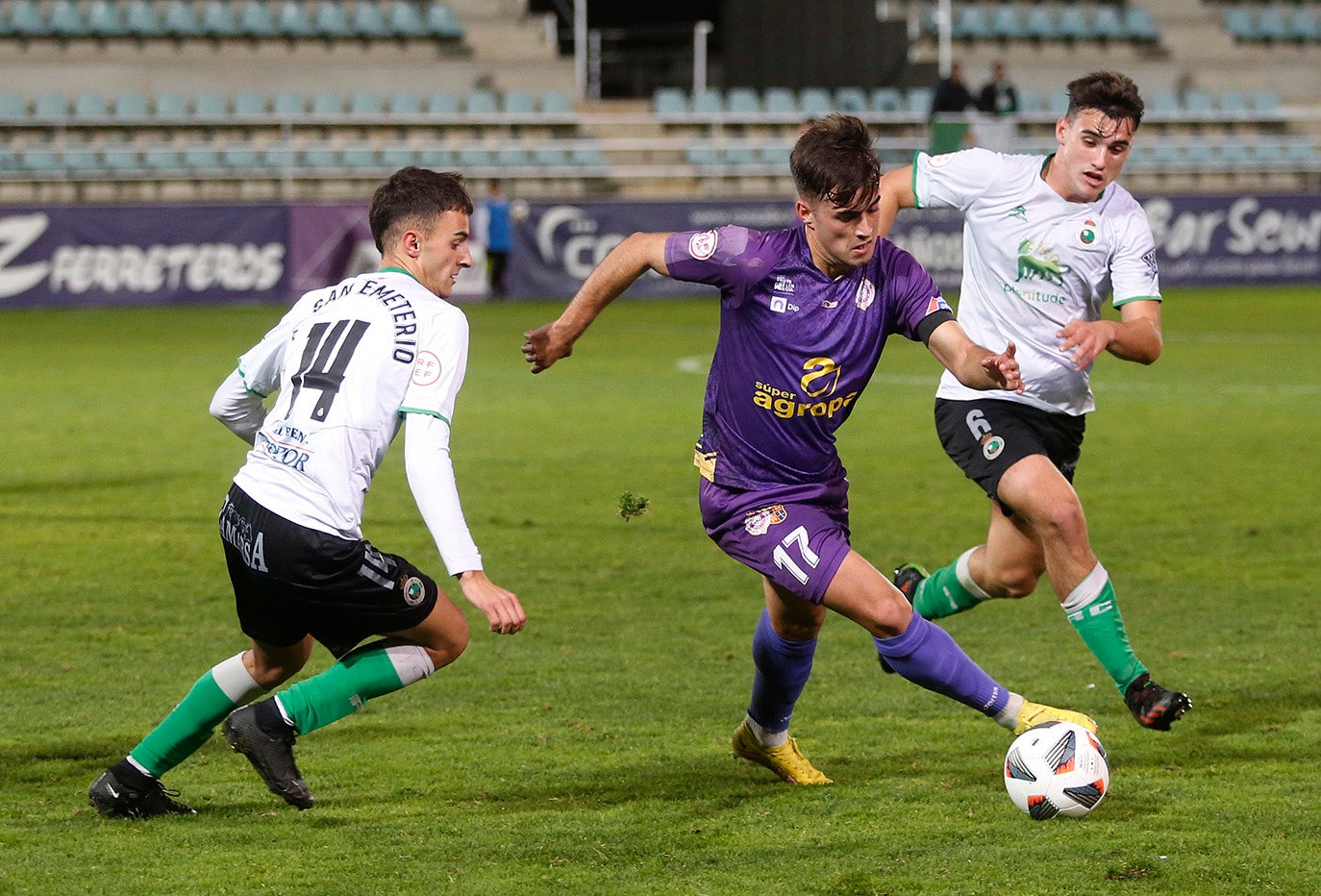 Palencia Cristo Atlético 0 - 2 Racing de Santander B