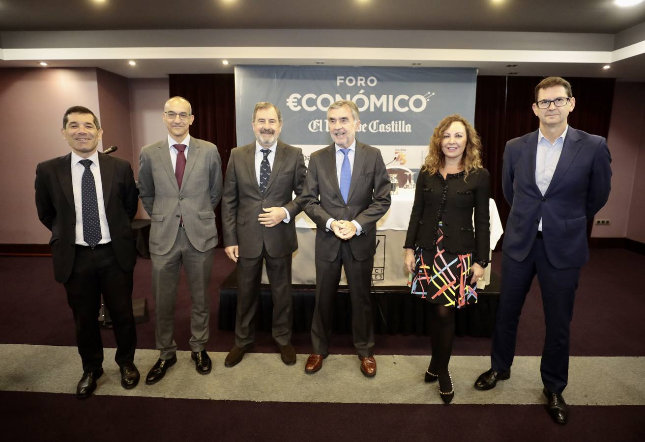 Fotos: Ignacio Marco-Gardoqui, en el Foro Económico de El Norte