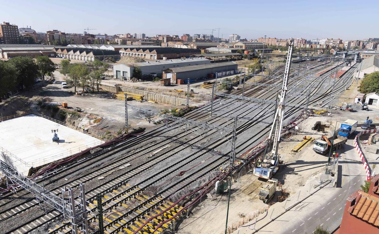 Obras en el nuevo paso entre las calles Panaderos y Labradores.