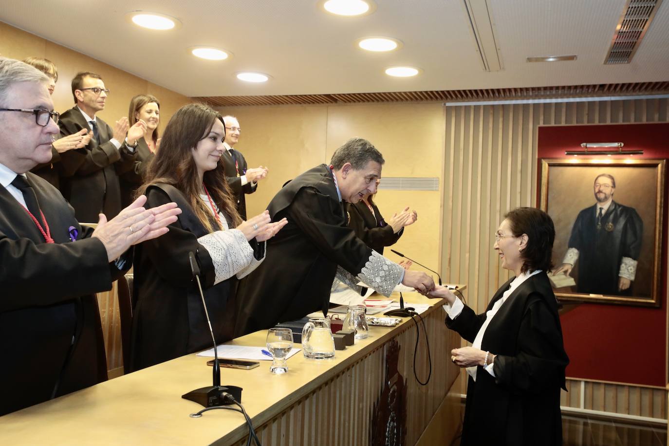 Fotos: El Colegio de Abogados de Valladolid entrega sus insignias