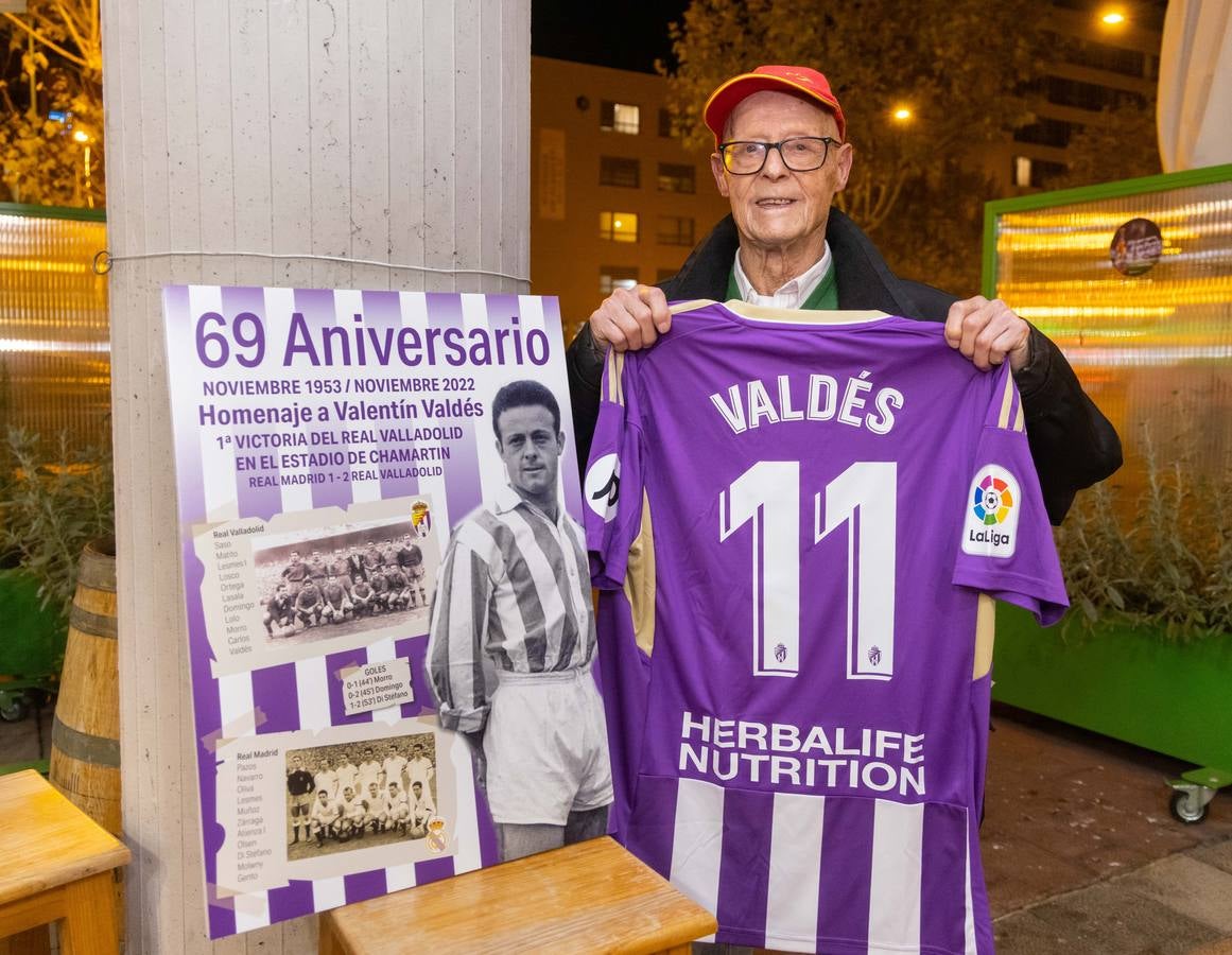 Fotos: Los veteranos del Real Valladolid rinden homenaje a &#039;Fiú&#039; Valdés