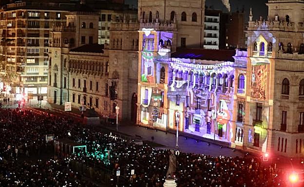 Valladolid ya se apunta a la Navidad a tiempo completo