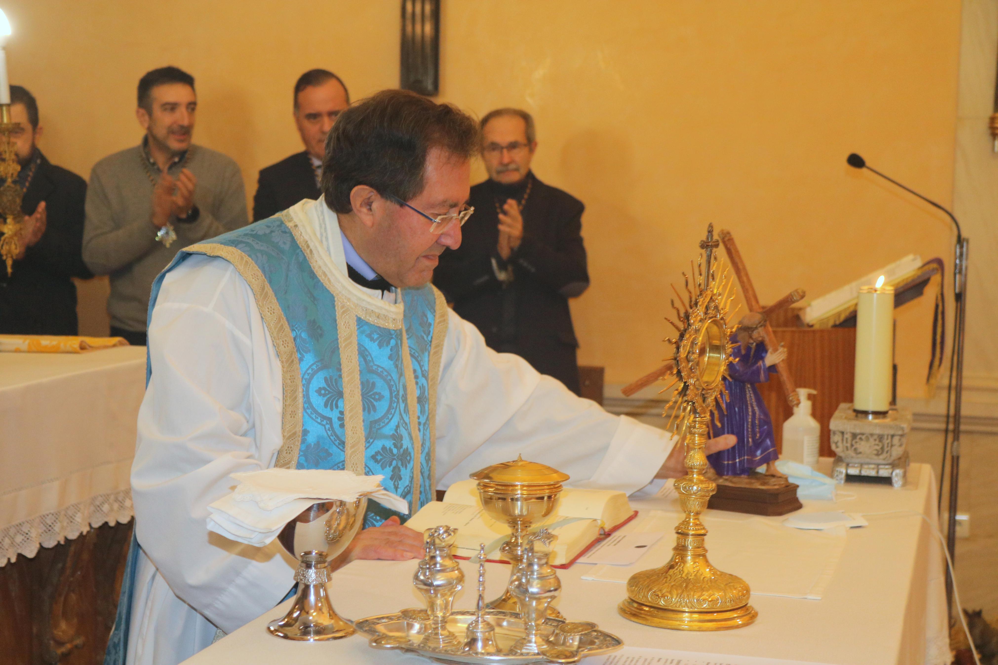 La Cofradía de 'Nuestro Padre Jesús Nazareno y Nuestra Madre la Virgen de la Amargura' celebra su fiesta