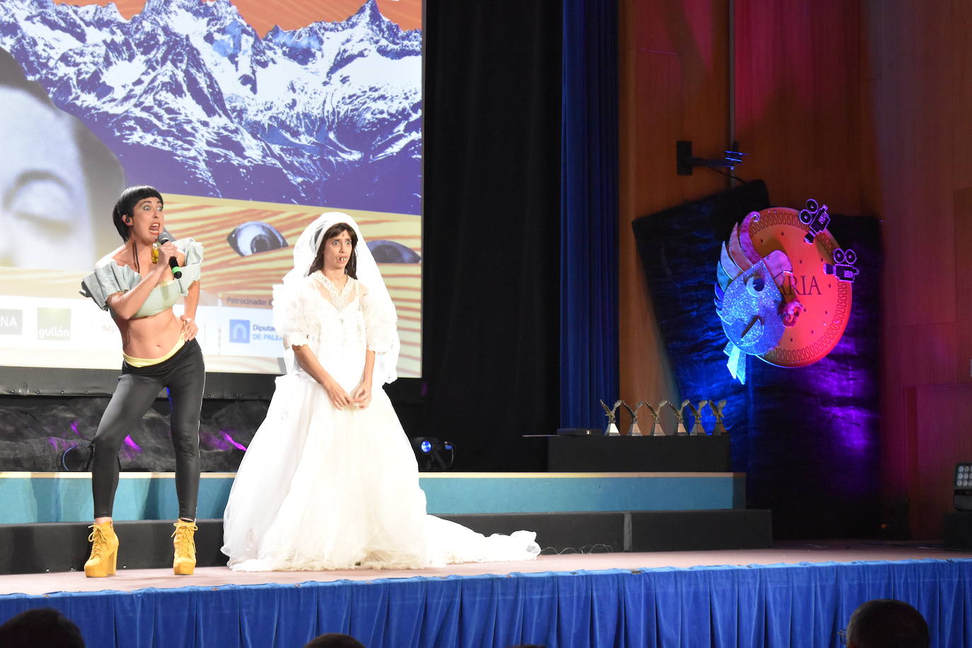 Fotos: Invitados a la clausura del Festival de Aguilar