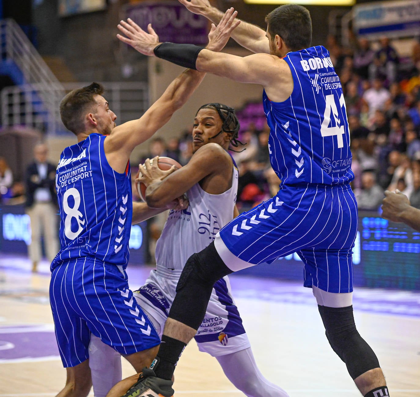 Fotos: Real Valladolid de Baloncesto 68 - 52 HLA Alicante