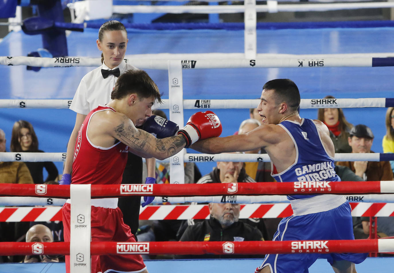 Fotos: Buena pegada en el Pabellón de Palencia