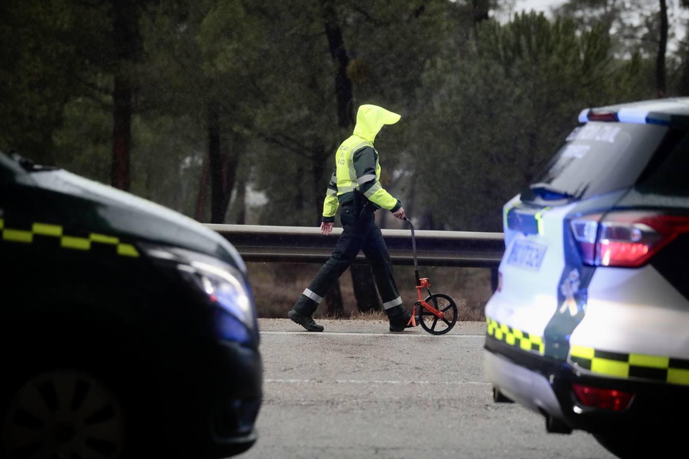 Fotos: Trágico choque frontal entre dos coches en Traspinedo