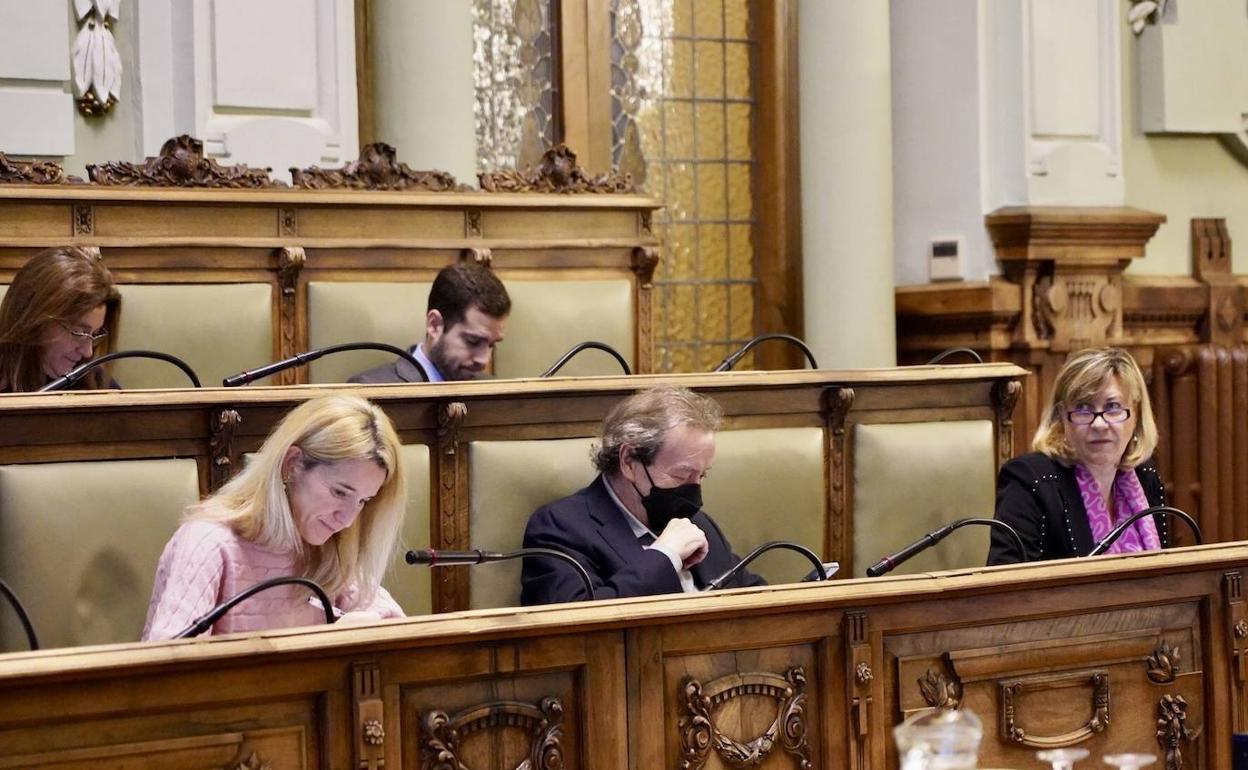 Concejales del Partido Popular, durante el pleno.