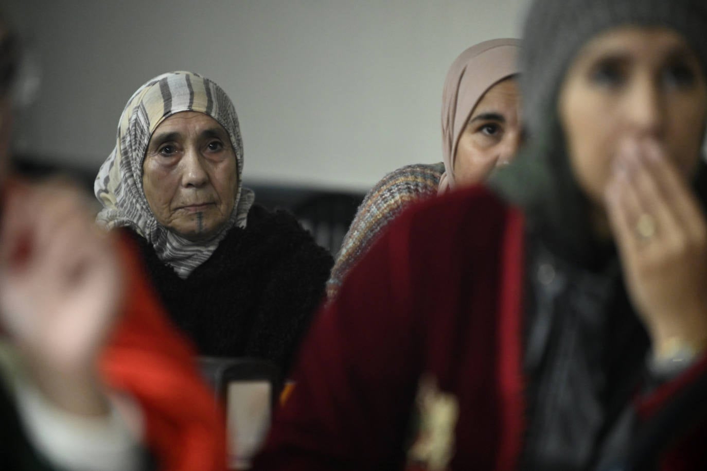 Fotos: Tensión y nervios entre la comunidad marroquí por la derrota de Marruecos en el Mundial de Qatar