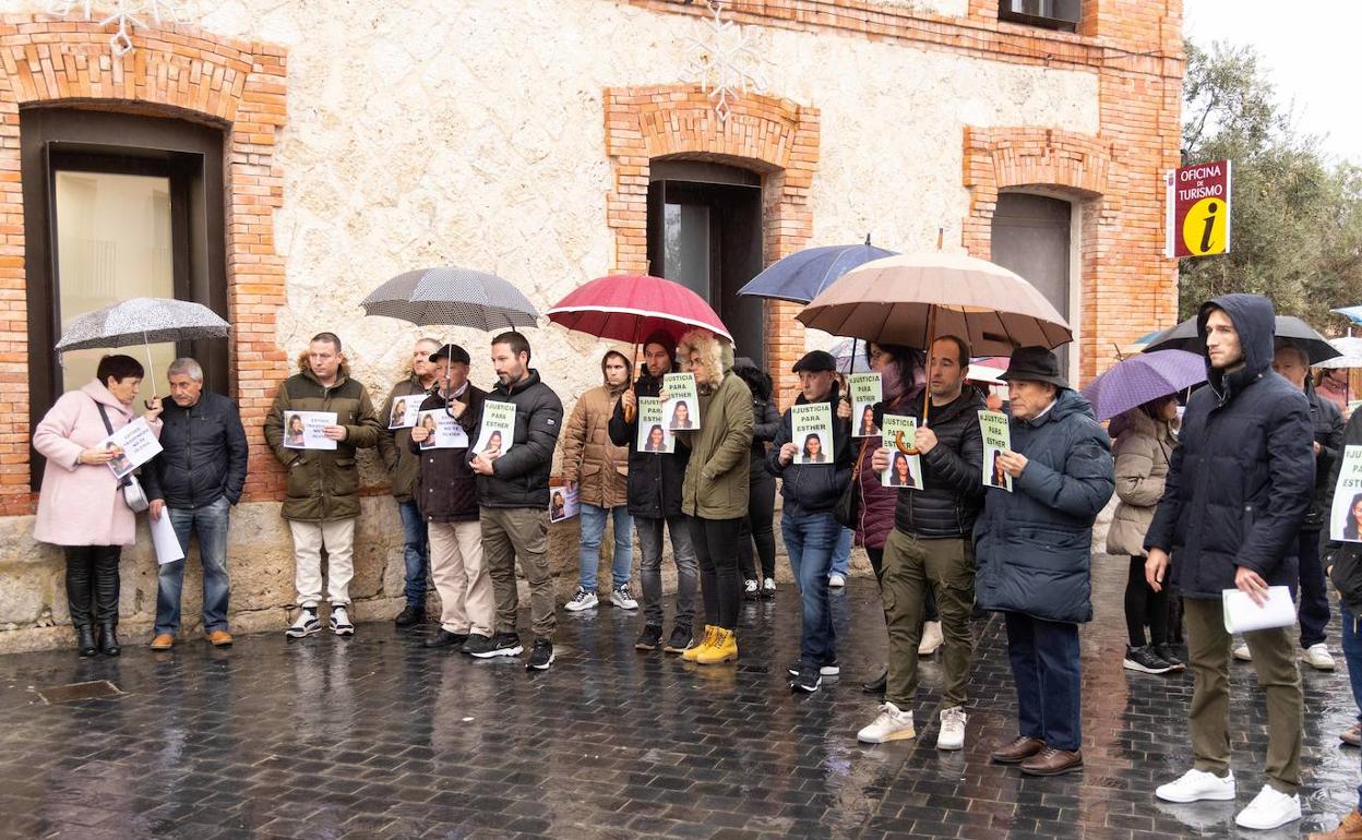 Acto de apoyo a la familia de Esther López el pasado domingo. 