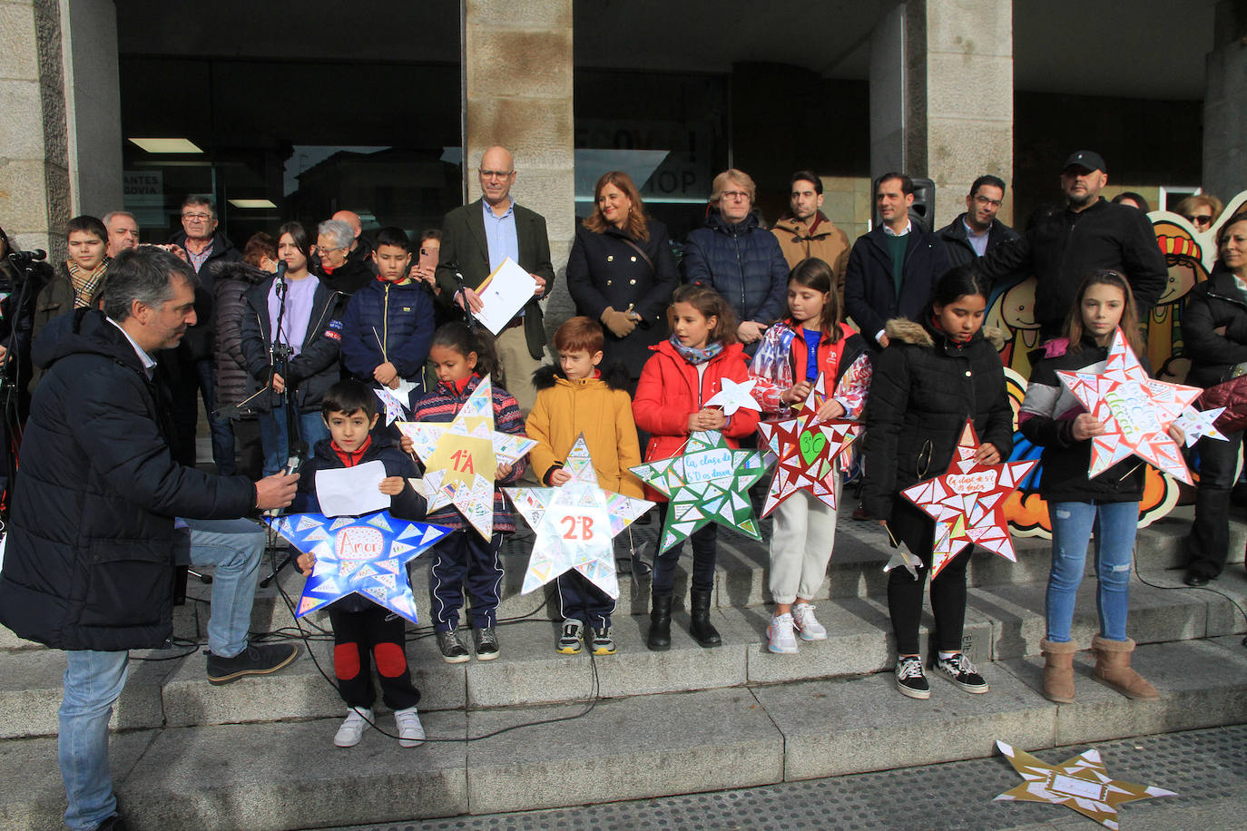 Felicitación navideña a Segovia por parte de los alumnos del Claret.