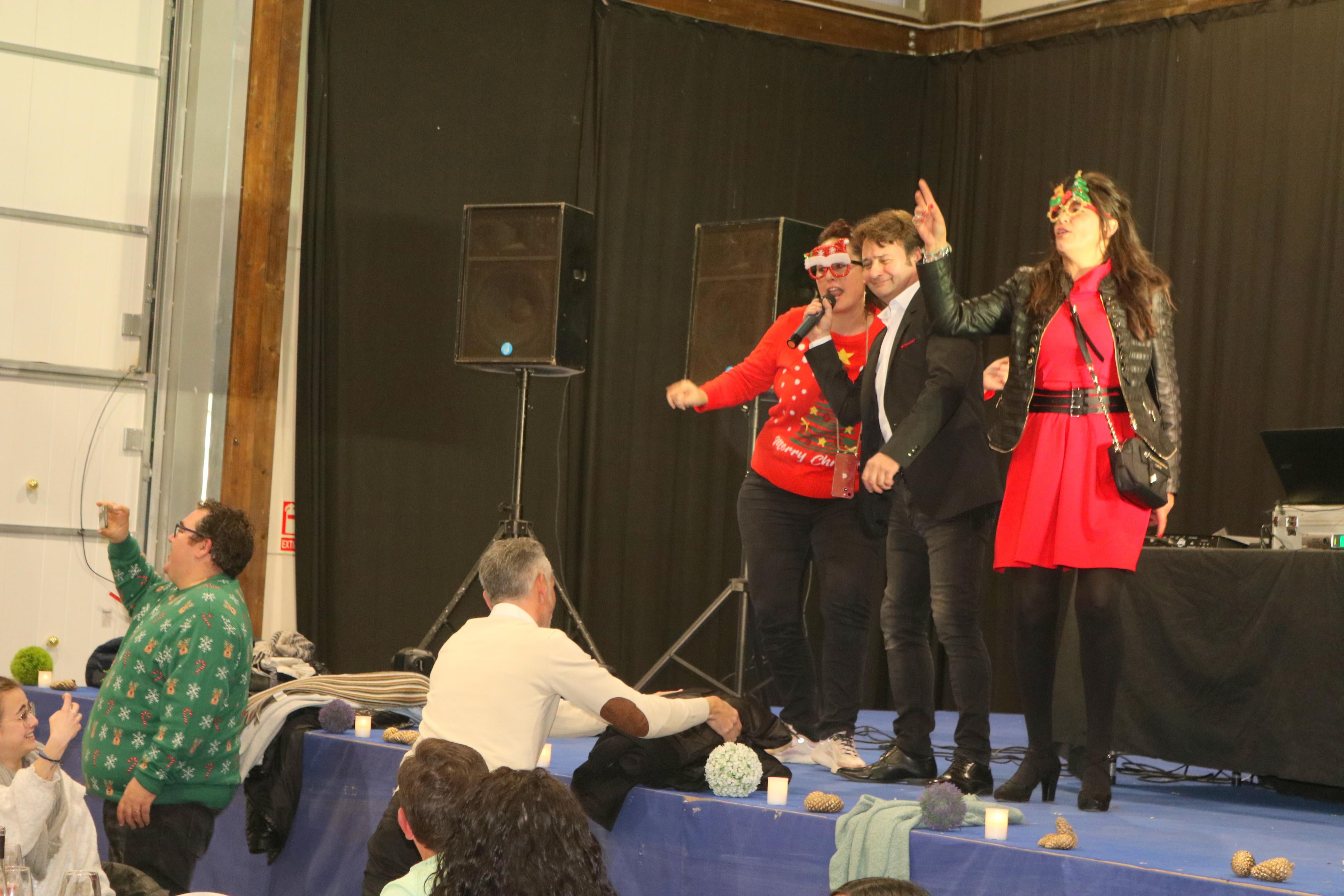 Hornillos de Cerrato celebra un animado encuentro navideño