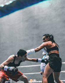 Imagen secundaria 2 - Imágenes de los dos principales combates de la velada. 