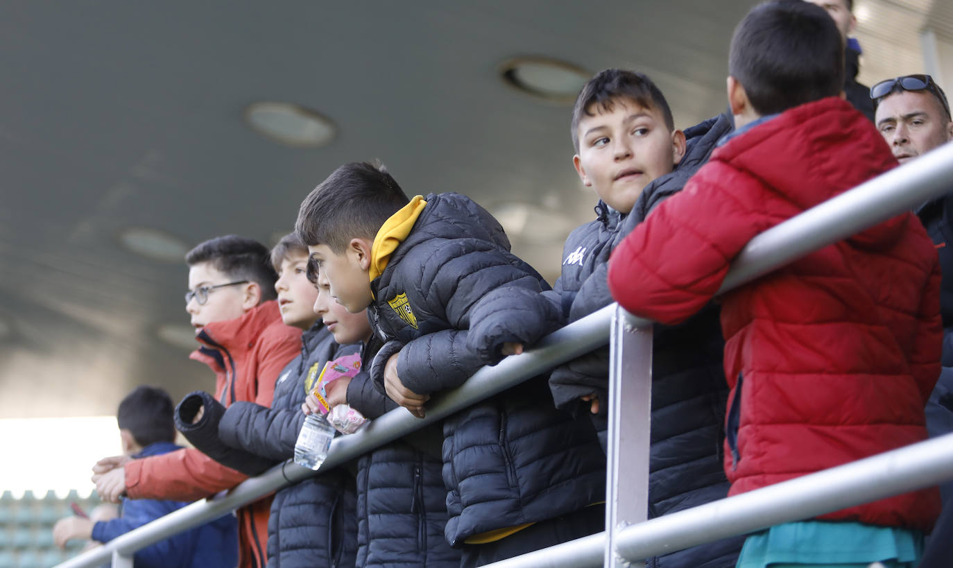 Fotos: Álvaro Arbeloa y otras caras conocidas se dejan querer en La Balastera