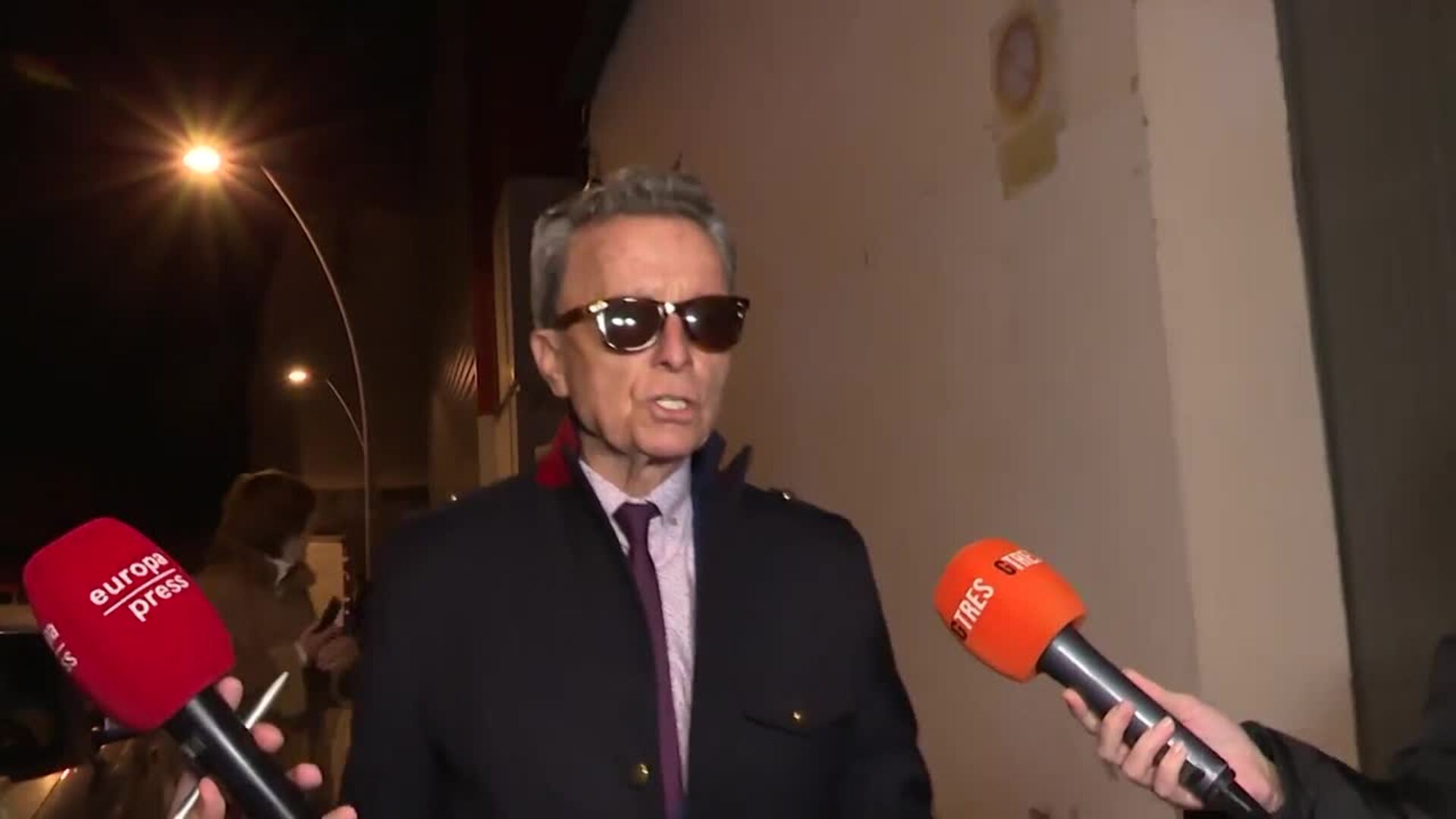 José Ortega Cano mudo ante las preguntas sobre sus imágenes con Isabel Luna
