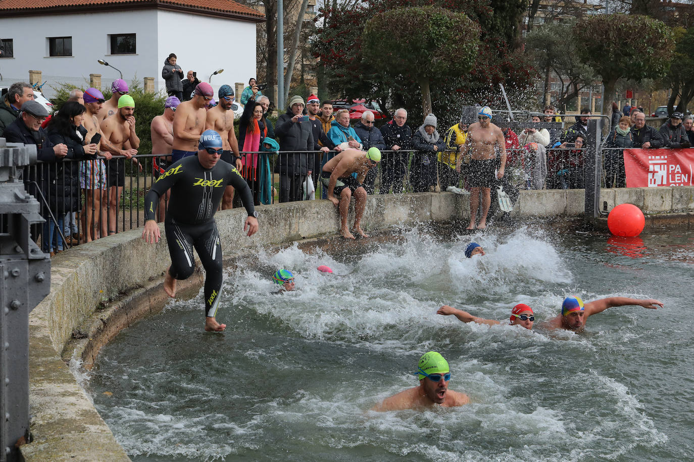 Fotos: A prueba de valientes en la Dársena del Canal en Palencia