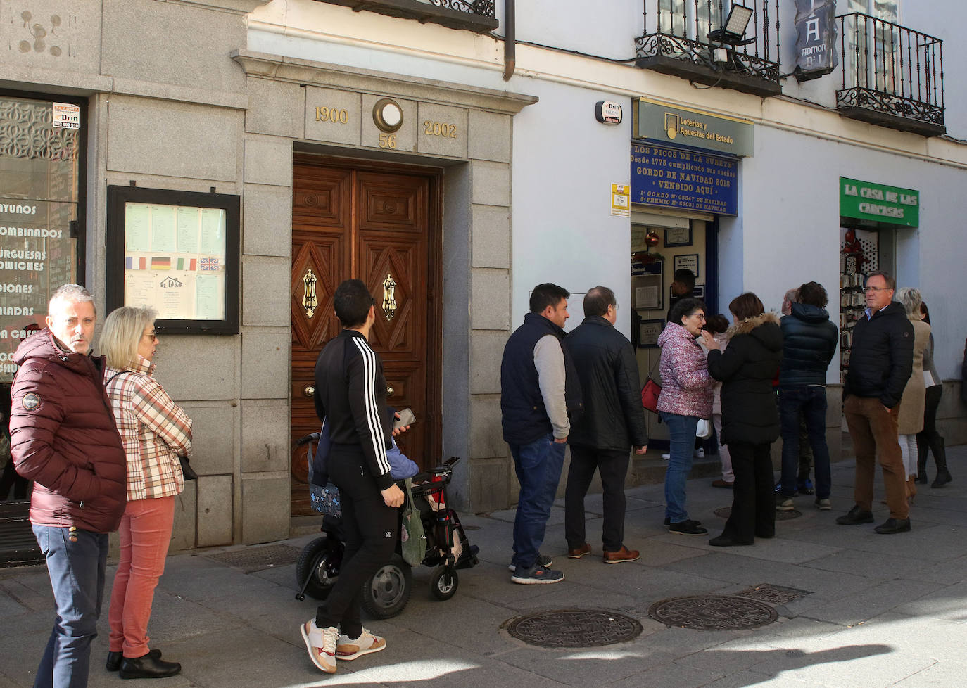 Ambiente navideño en las calles de Segovia.