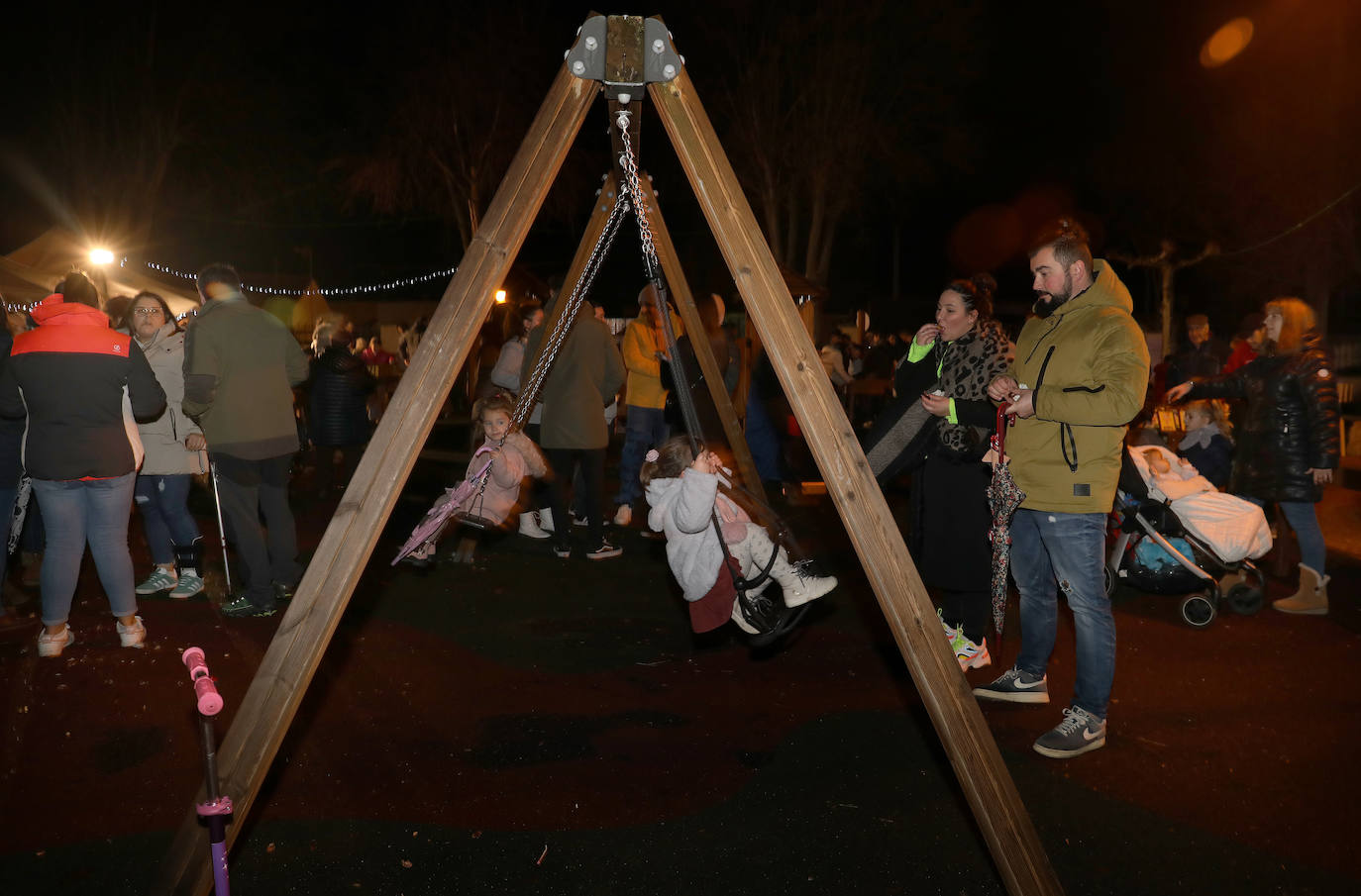 Fotos: Grijota recrea un poblado navideño