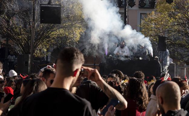 La Tardebuena regresa con éxito: más de 5.000 personas se reunieron en la Plaza Mayor