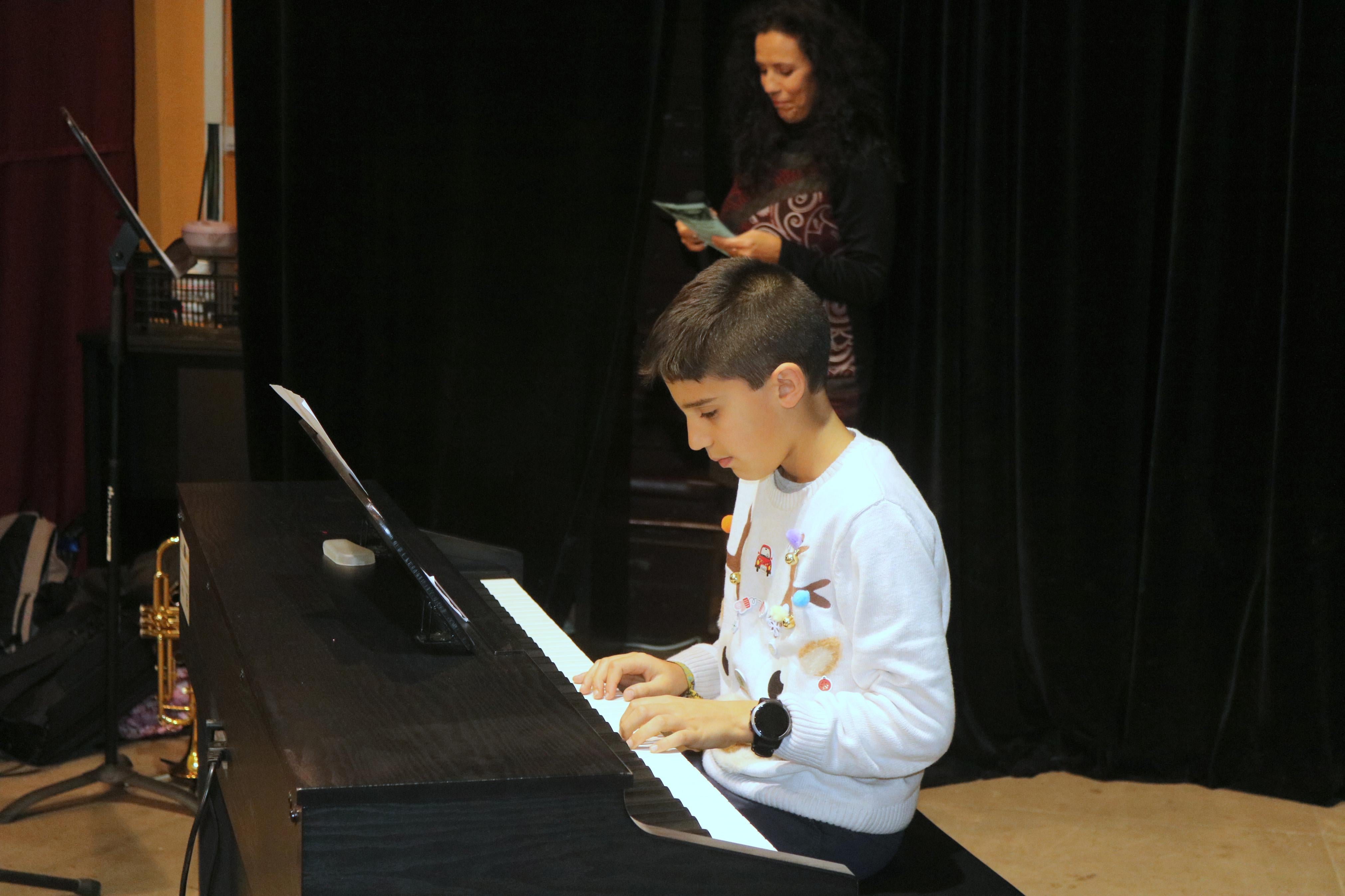 La Escuela de Música Comarcal de la ACJB organiza un encuentro musical con motivo de la Navidad