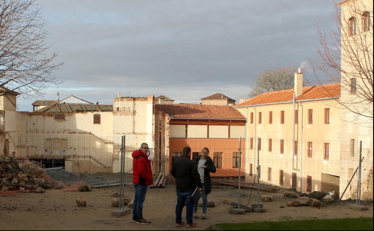 Visita a las obras de rehabilitación del teatro Cervantes.