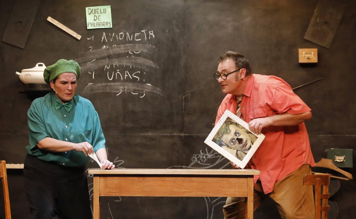Mercedes Herrero y Patxi Vallés, en el espectáculo en el Principal.