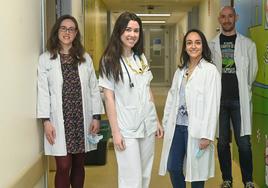 Helvia Benito, Silvia Pérez, Elena Granda y Roberto Velasco, en Urgencias del Río Hortega.