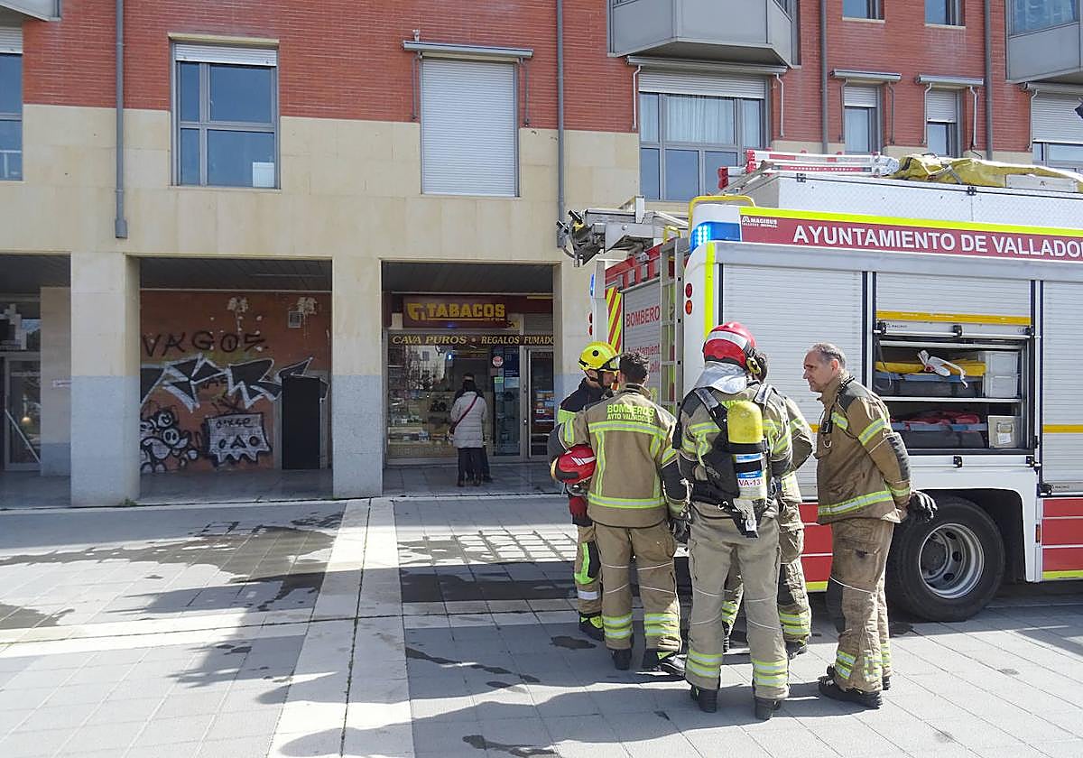 Susto por un incendio que llenó de humo un bloque de Recoletos | El ...