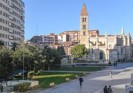 Plaza de Portugalete, lugar donde tuvo lugar la presunta agresión al joven.
