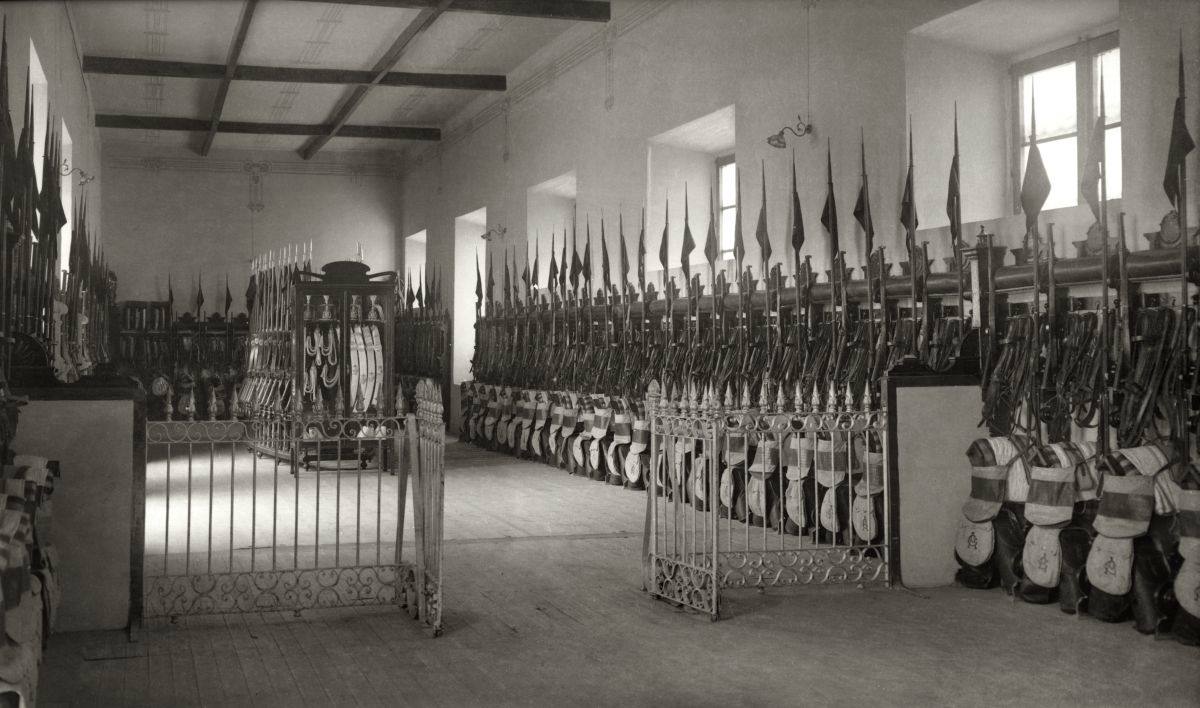 Así era la antigua Academia de Caballería de Valladolid por dentro