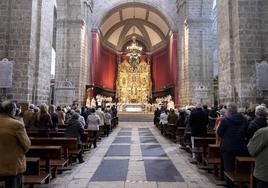 Misa Crismal en la Santa Iglesia Metropolitana Catedral de Valladolid.