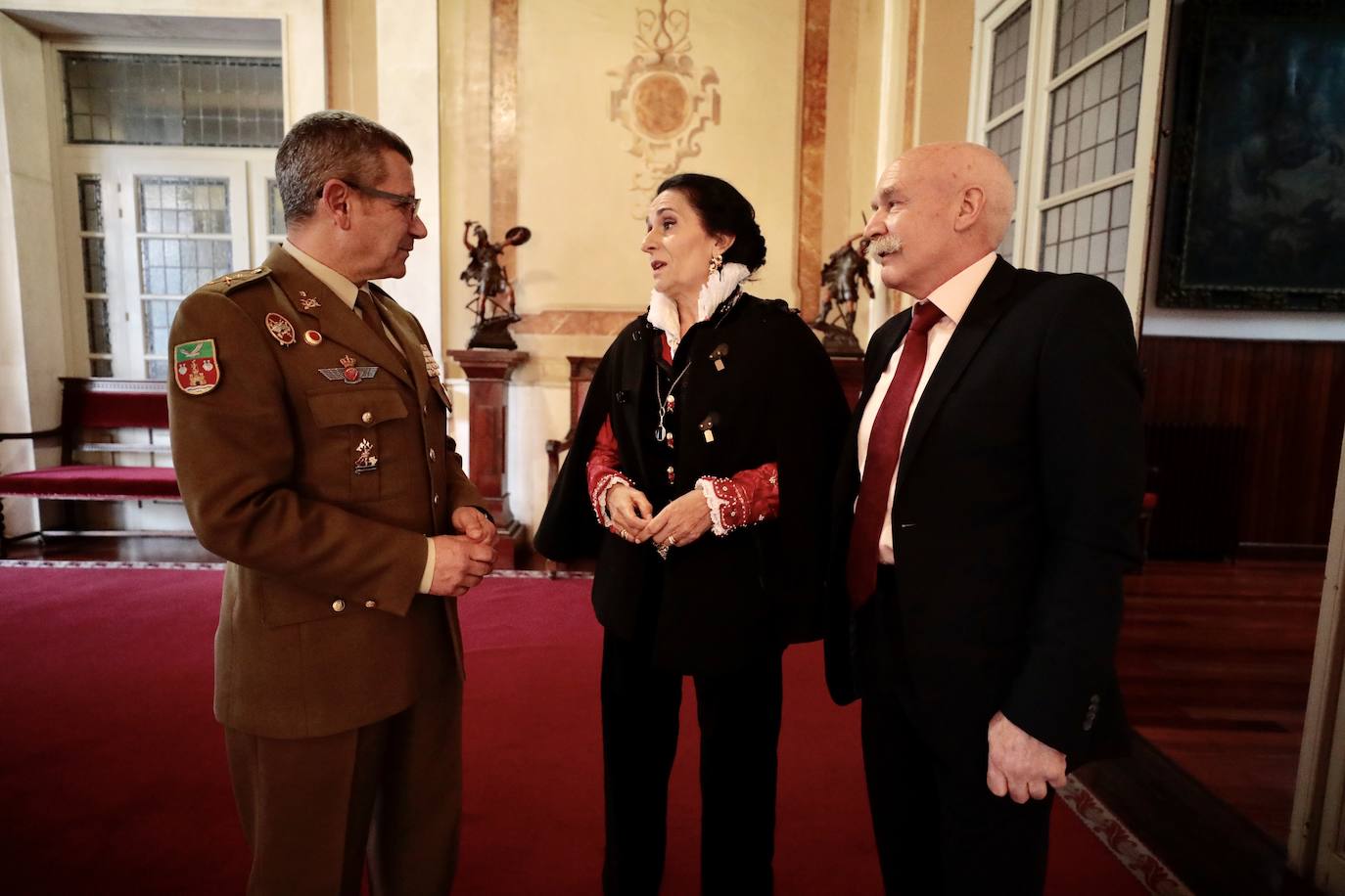 La exposición &#039;Vestir a la española&#039;, en imágenes