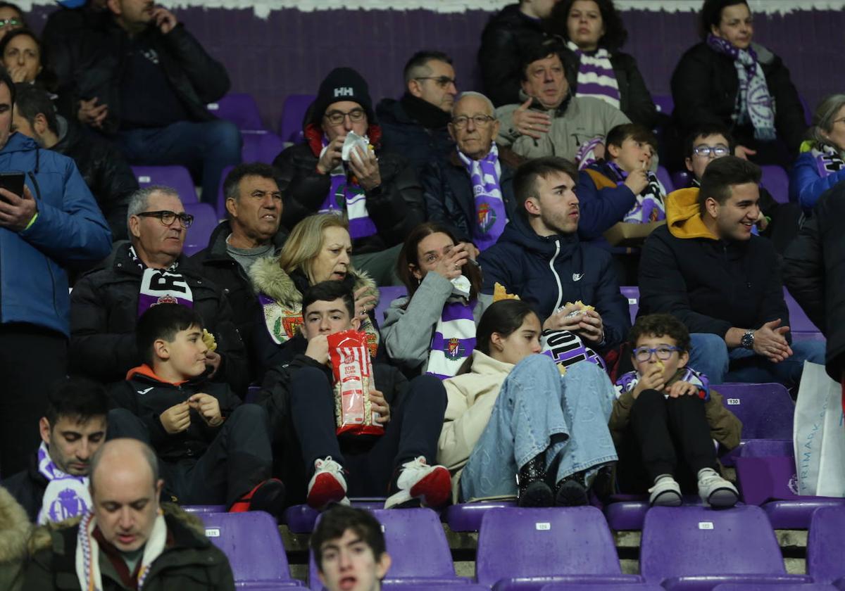 Búscate en la grada del José Zorrilla (2/4)