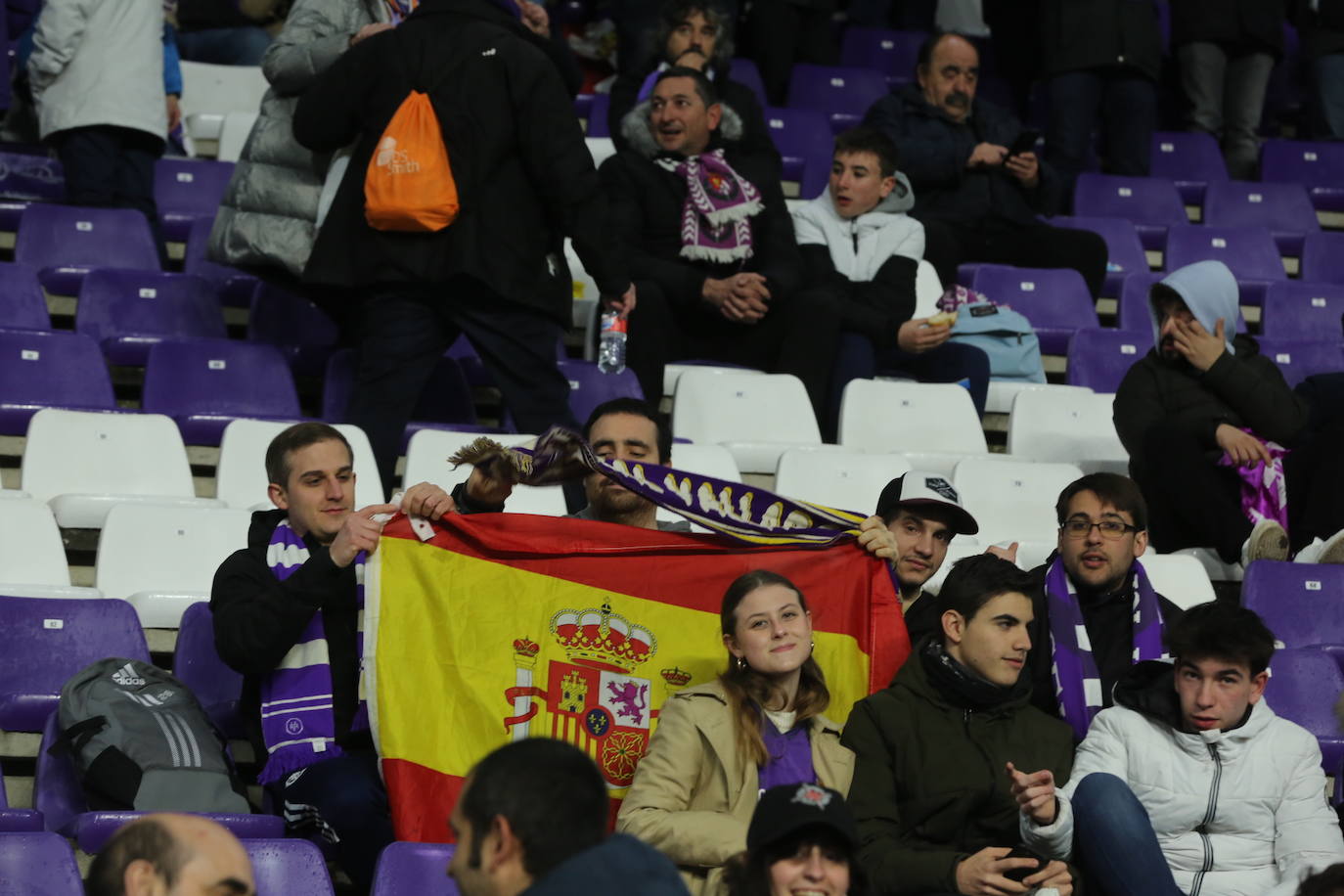 Búscate en la grada del José Zorrilla (3/4)