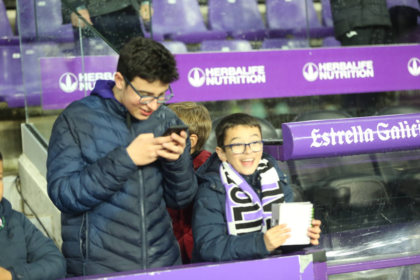 Búscate en la grada del José Zorrilla (3/4)