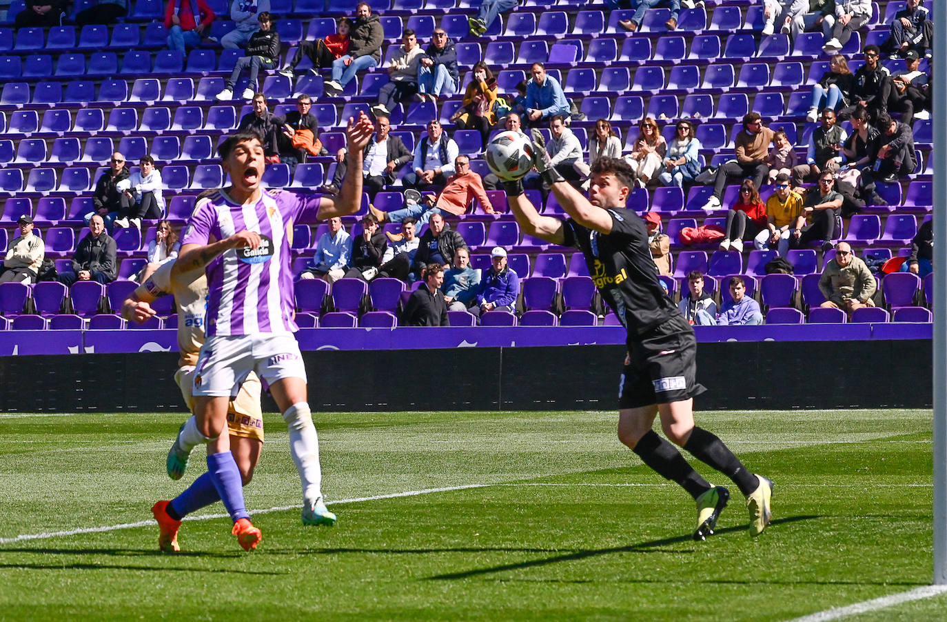 Real Valladolid Promesas 3-3 Palencia CA