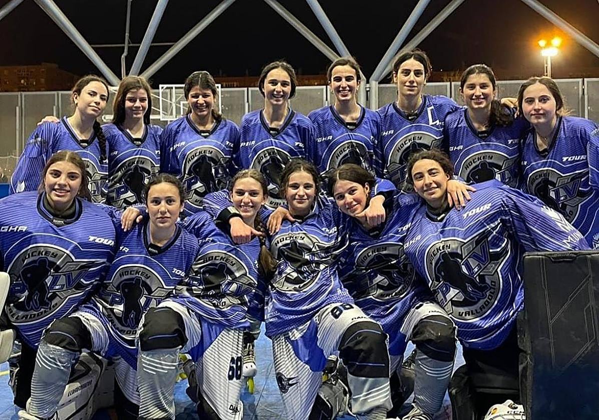 Las jugadores del Munia Panteras posan en Barcelona.