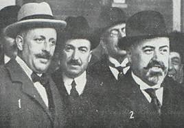 Horacio Echevarrieta, con el número 1, y Santiago Alba, con el 2, artífices del histórico rescate, en 1923.