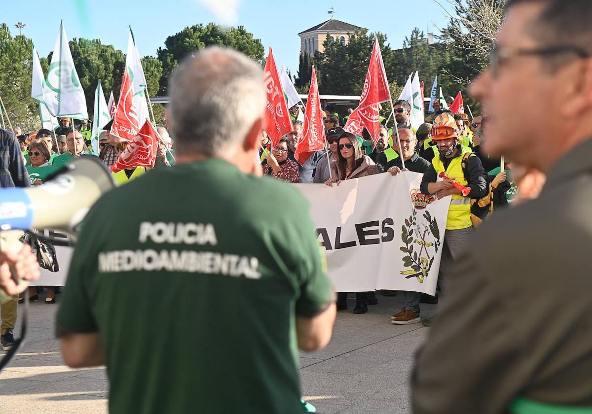 Las protestas de los agentes forestales, en imágenes