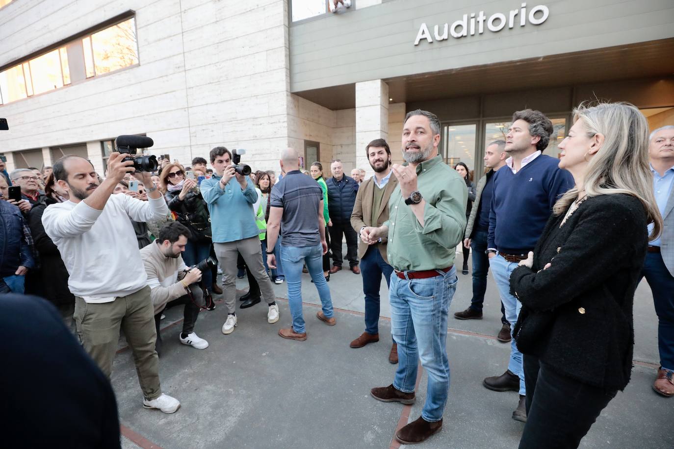 Abascal aprovecha la visita a Valladolid para reafirmar el pacto con el PP