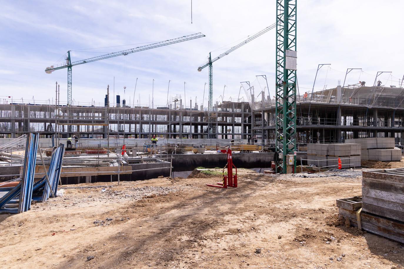 Nuevas construcciones de viviendas en la Carretera Burgos