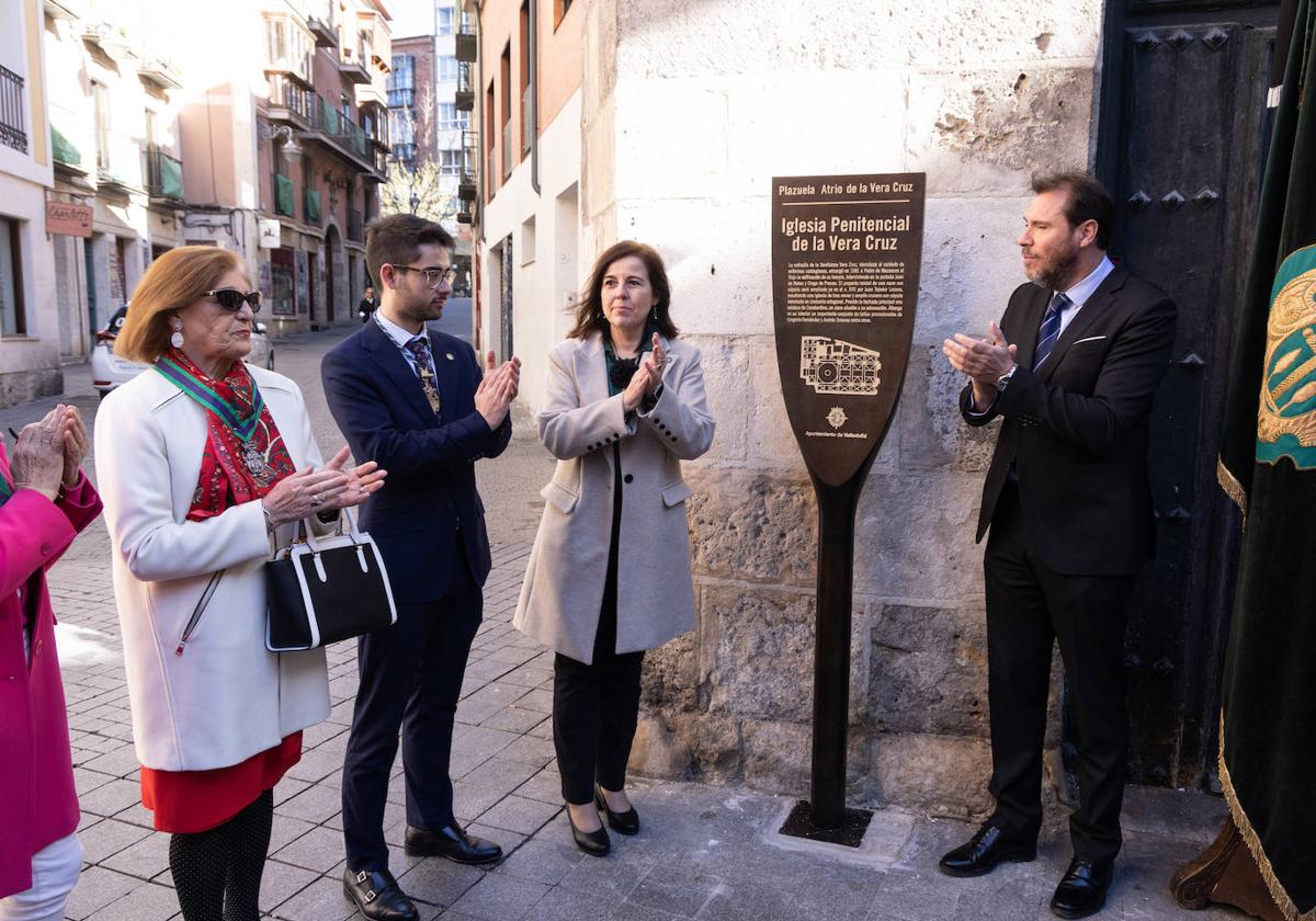 La Vera Cruz da nombre al atrio de entrada a su templo