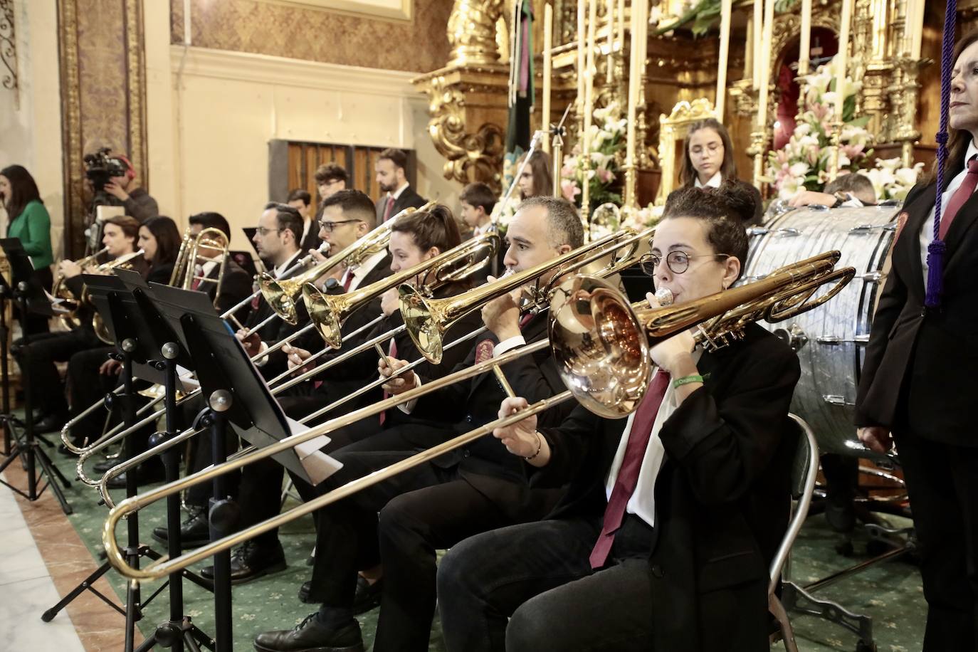 La banda municipal ofrece un concierto en la iglesia de la Vera Cruz