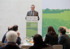 Gerardo Dueñas en un foro sobre innovación.