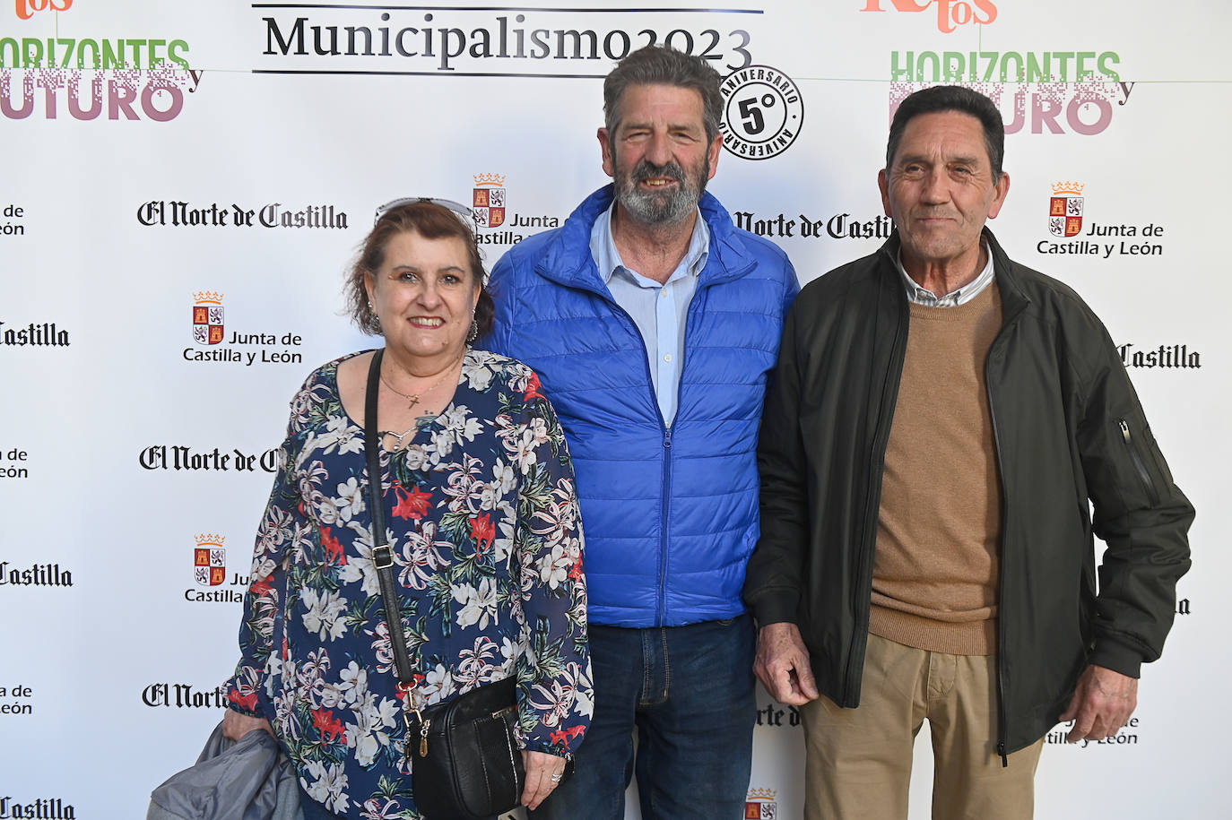 Yoli Diez, Tomás Andrés (alcalde de Olivares) y Jesús Palomo.