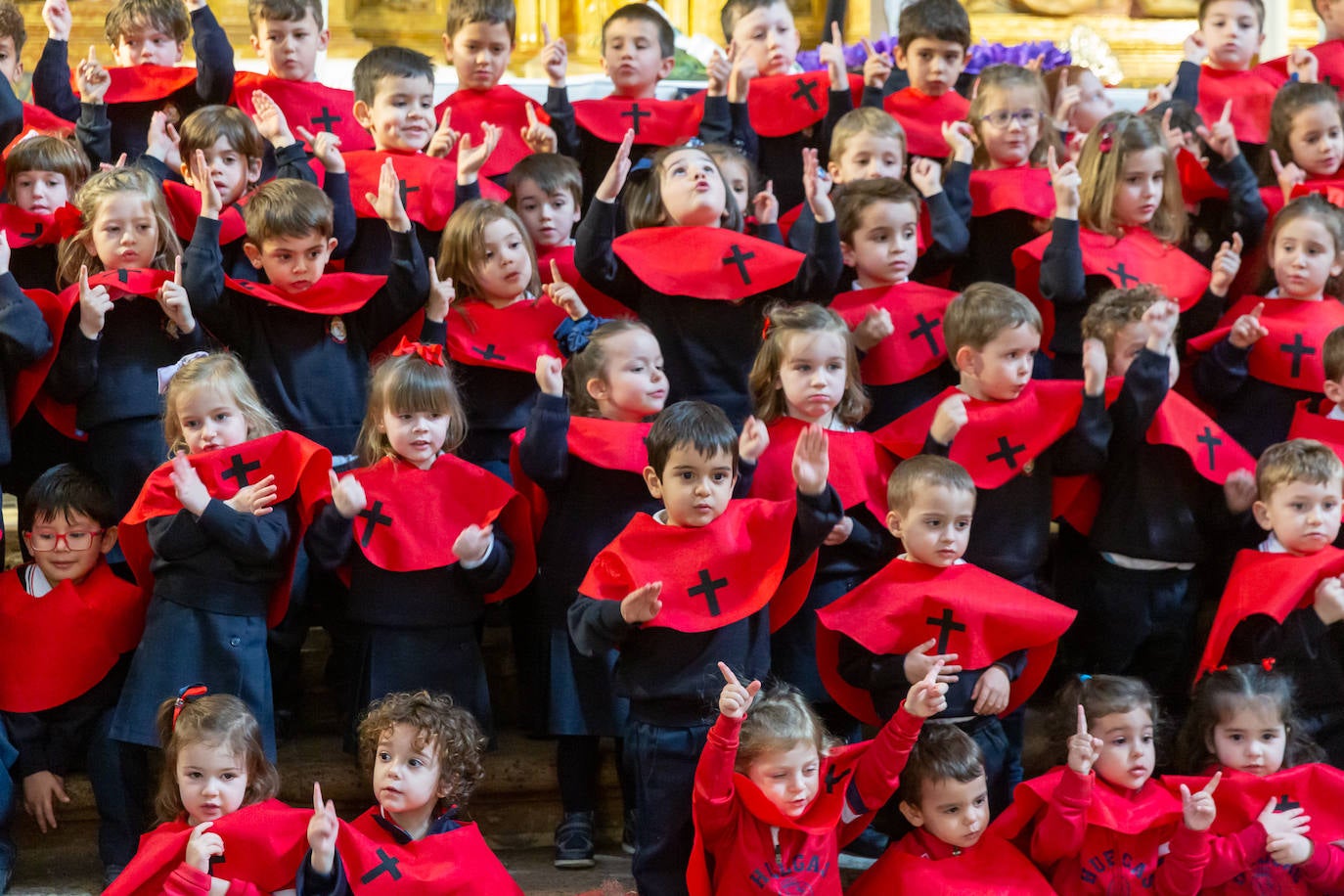 Procesión infantil en el Colegio Las Huelgas