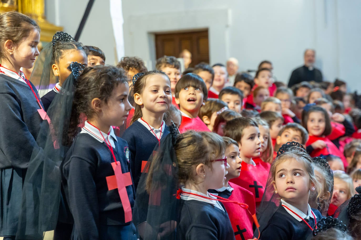 Procesión infantil en el Colegio Las Huelgas