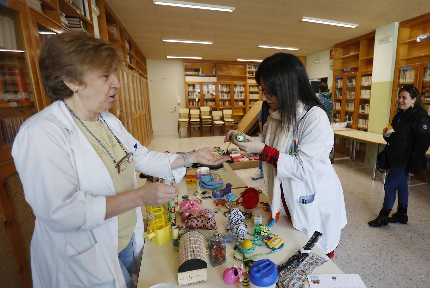 Un mercadillo solidario por Honduras